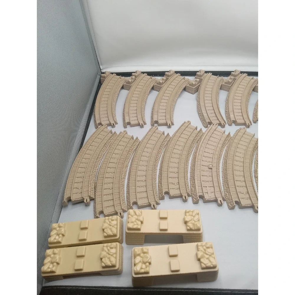 Thomas & Friends Trackmaster Train Tan Curved Riser Tracks And‎ More 18 Items